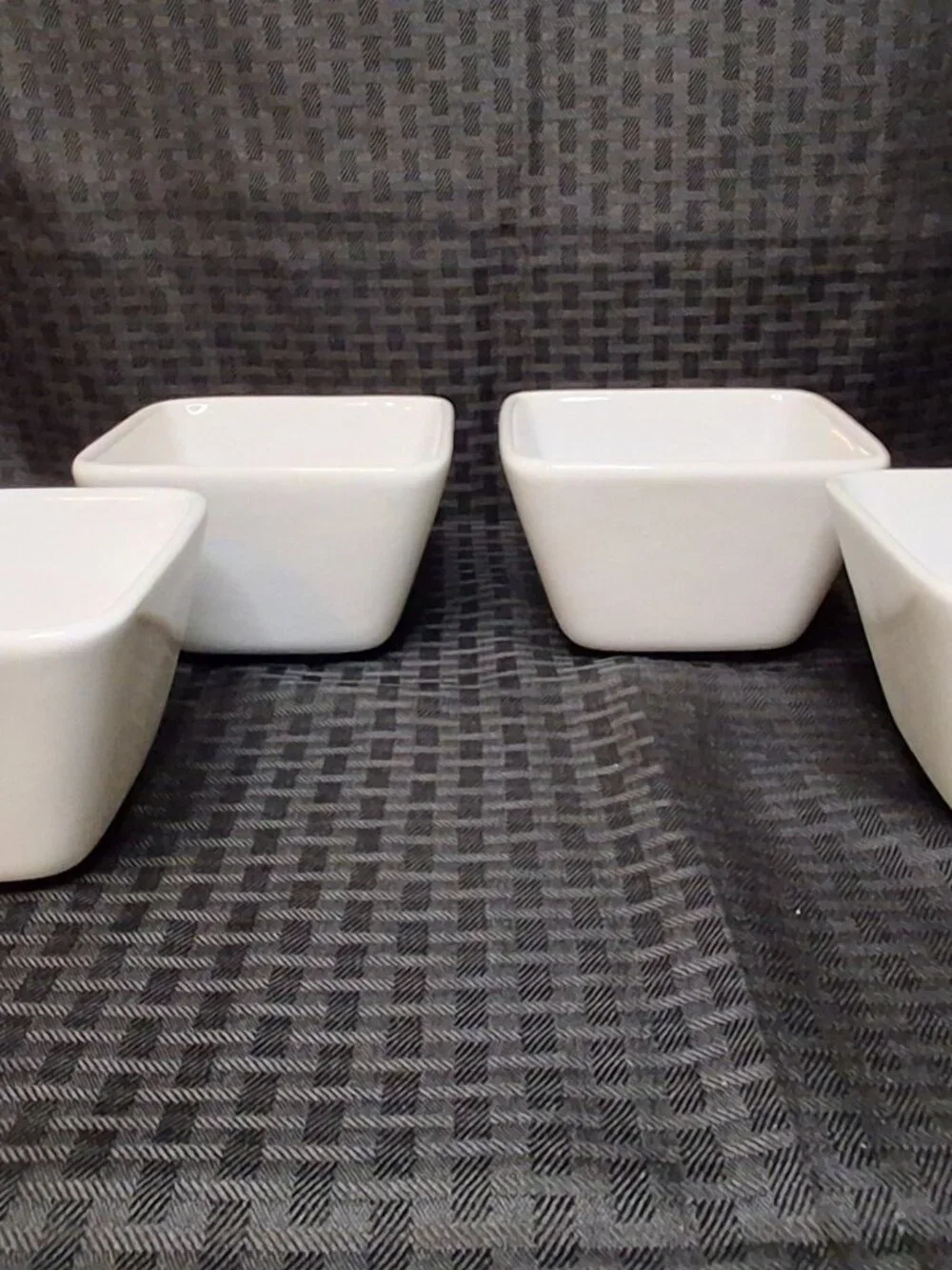4 Pampered Chef Simple Additions Square White Sauce/Dessert Bowl 4.5in Discont.